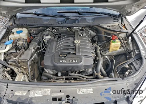 2013 Volkswagen Touareg V6 from USA, damaged, VIN WVGEF9BP5DD005840